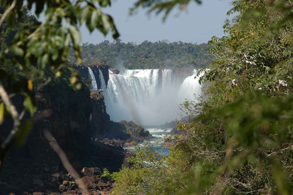 Argentina 016 - parque nacional Iguazu - catarata Garganta del Diablo.jpg